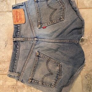 Levi Shorts